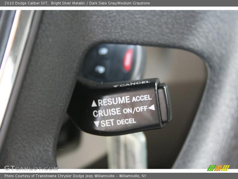 Bright Silver Metallic / Dark Slate Gray/Medium Graystone 2010 Dodge Caliber SXT