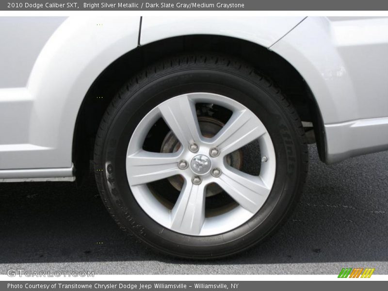 Bright Silver Metallic / Dark Slate Gray/Medium Graystone 2010 Dodge Caliber SXT