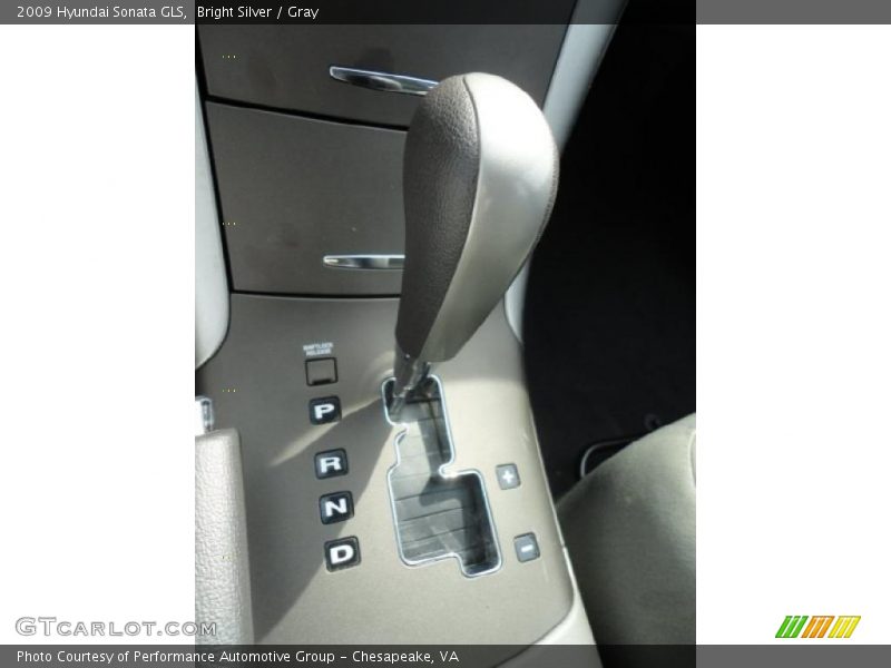 Bright Silver / Gray 2009 Hyundai Sonata GLS