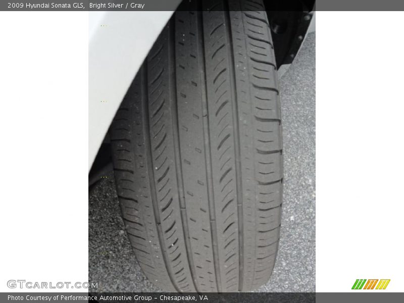 Bright Silver / Gray 2009 Hyundai Sonata GLS