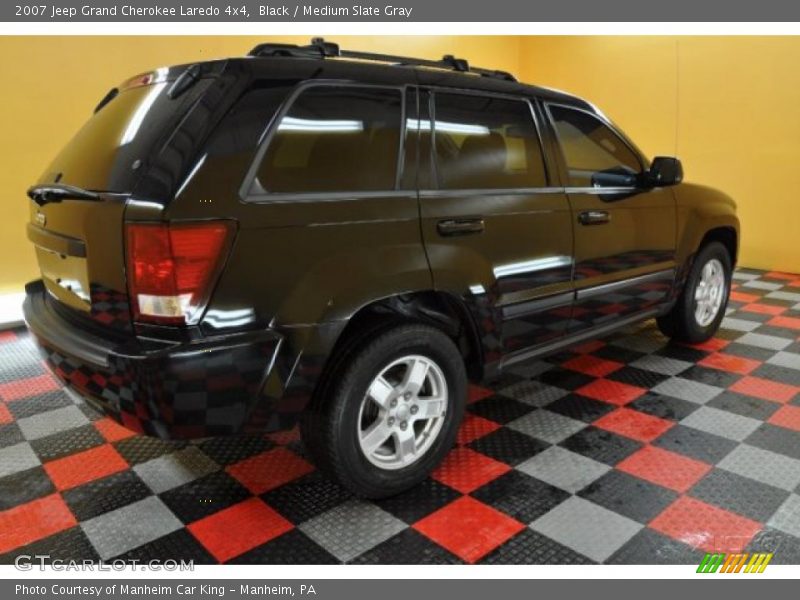 Black / Medium Slate Gray 2007 Jeep Grand Cherokee Laredo 4x4