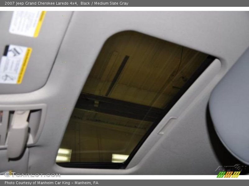 Black / Medium Slate Gray 2007 Jeep Grand Cherokee Laredo 4x4