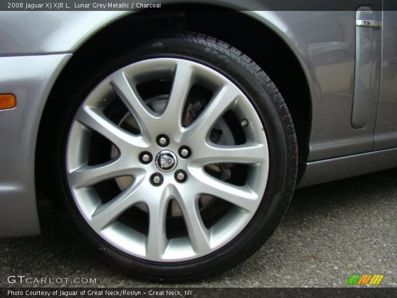 Lunar Grey Metallic / Charcoal 2008 Jaguar XJ XJ8 L