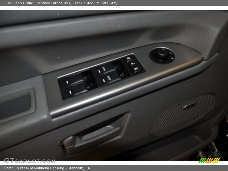 Black / Medium Slate Gray 2007 Jeep Grand Cherokee Laredo 4x4