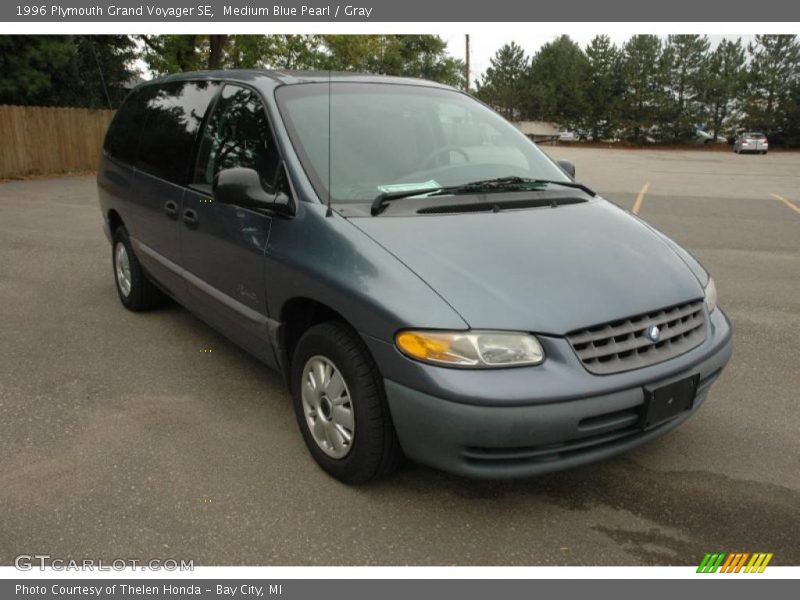 Medium Blue Pearl / Gray 1996 Plymouth Grand Voyager SE