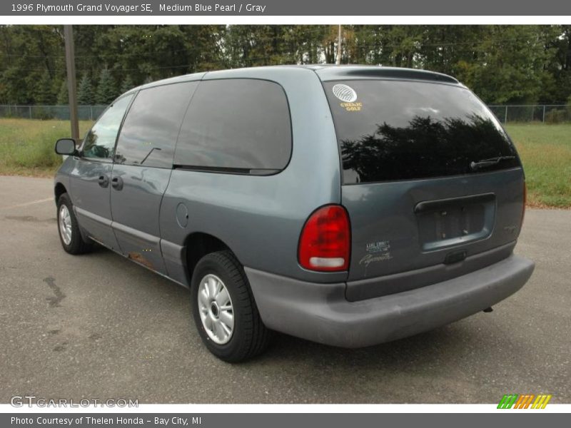 Medium Blue Pearl / Gray 1996 Plymouth Grand Voyager SE