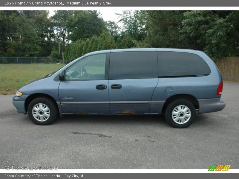 Medium Blue Pearl / Gray 1996 Plymouth Grand Voyager SE