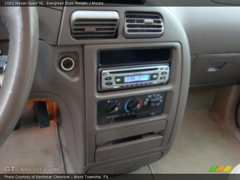 Evergreen Dusk Metallic / Mocha 2001 Nissan Quest SE