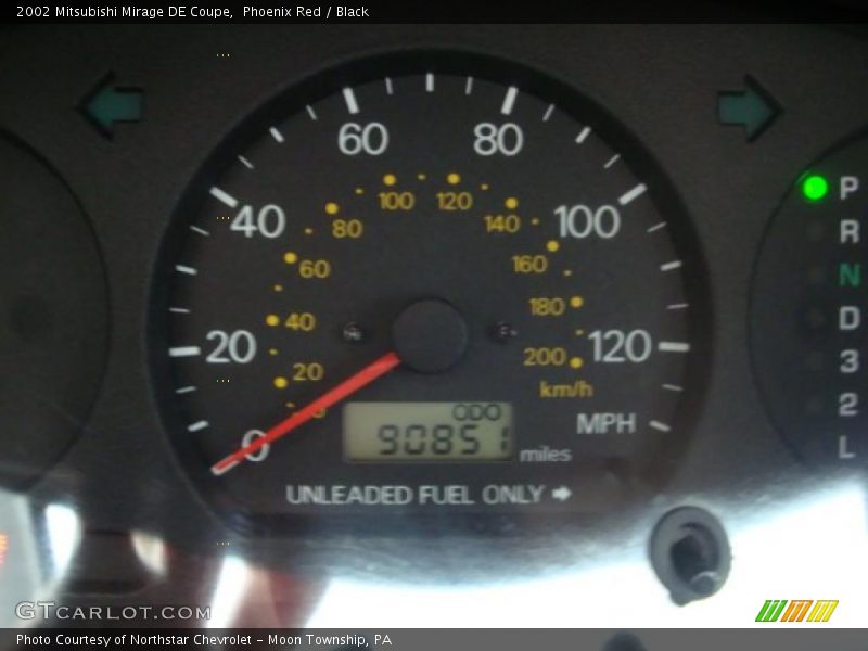 Phoenix Red / Black 2002 Mitsubishi Mirage DE Coupe