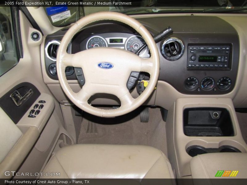Estate Green Metallic / Medium Parchment 2005 Ford Expedition XLT