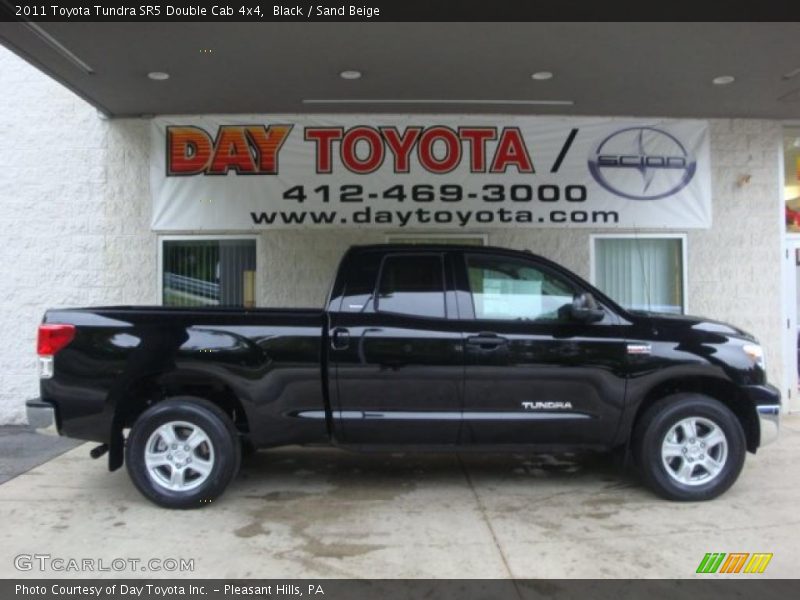 Black / Sand Beige 2011 Toyota Tundra SR5 Double Cab 4x4