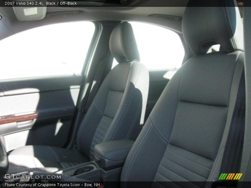 Black / Off-Black 2007 Volvo S40 2.4i