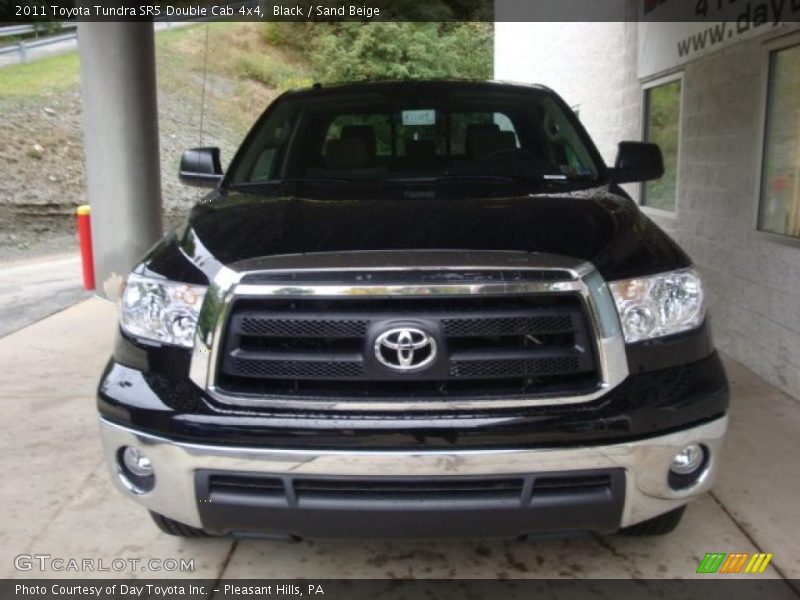 Black / Sand Beige 2011 Toyota Tundra SR5 Double Cab 4x4