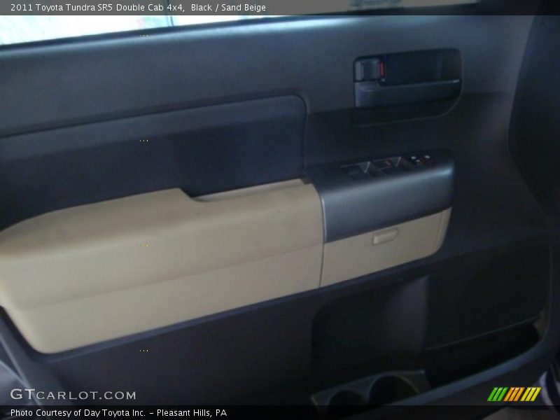 Black / Sand Beige 2011 Toyota Tundra SR5 Double Cab 4x4