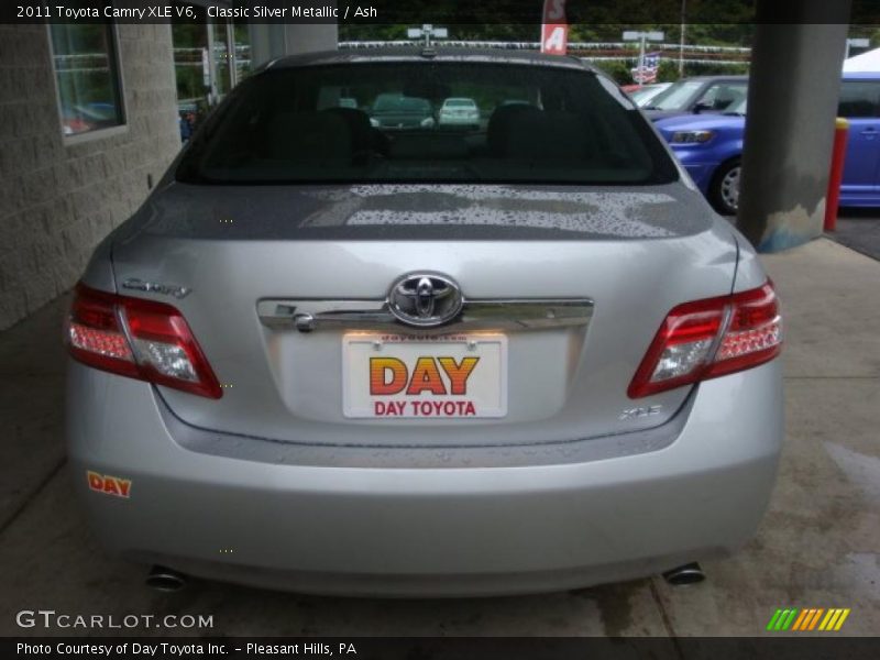 Classic Silver Metallic / Ash 2011 Toyota Camry XLE V6