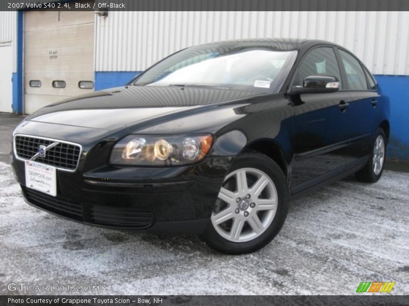 Black / Off-Black 2007 Volvo S40 2.4i