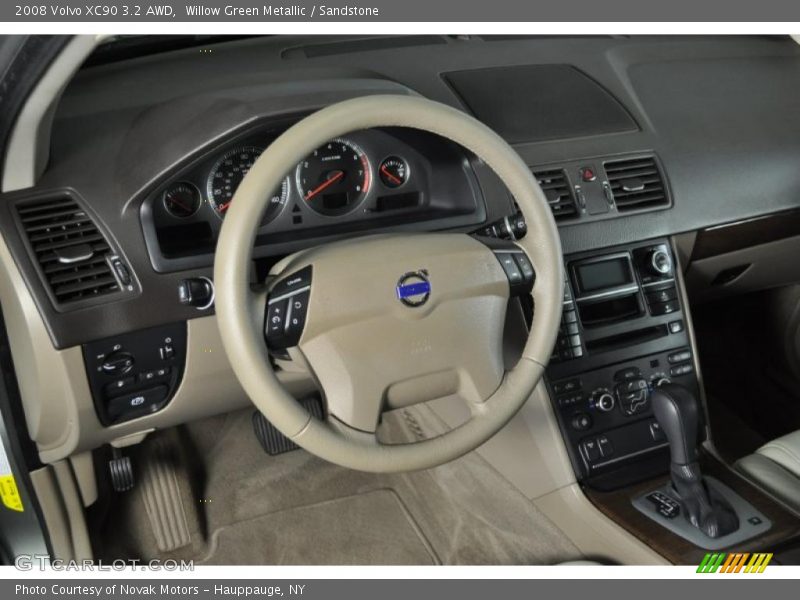 Willow Green Metallic / Sandstone 2008 Volvo XC90 3.2 AWD