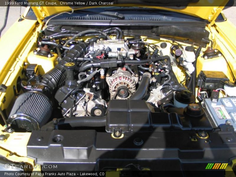 Chrome Yellow / Dark Charcoal 1999 Ford Mustang GT Coupe