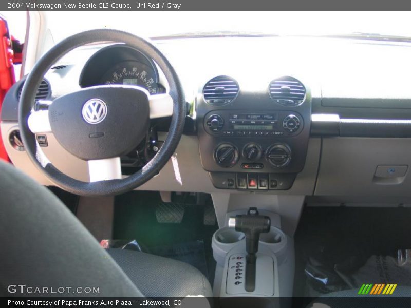 Uni Red / Gray 2004 Volkswagen New Beetle GLS Coupe