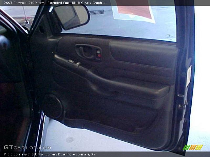 Black Onyx / Graphite 2003 Chevrolet S10 Xtreme Extended Cab