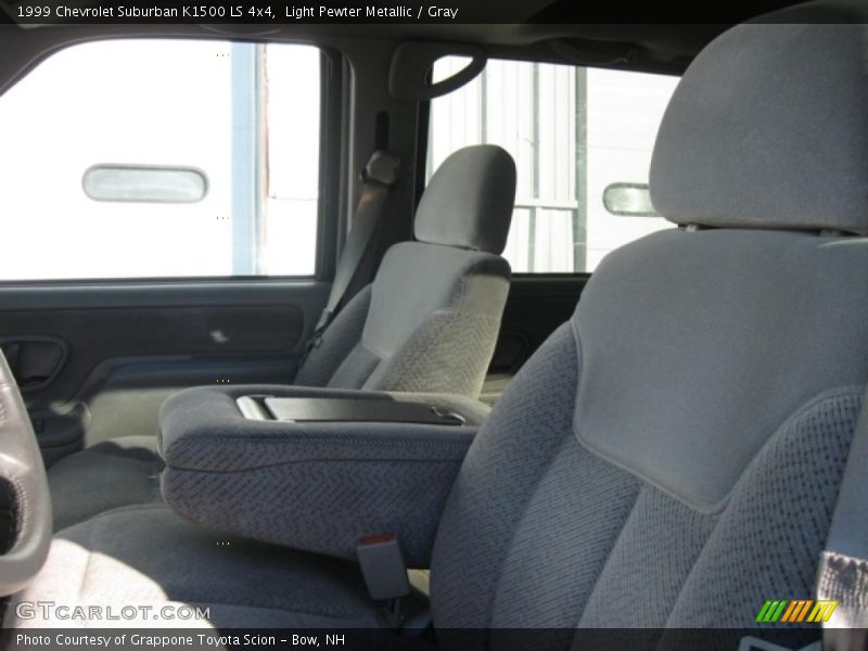 Light Pewter Metallic / Gray 1999 Chevrolet Suburban K1500 LS 4x4