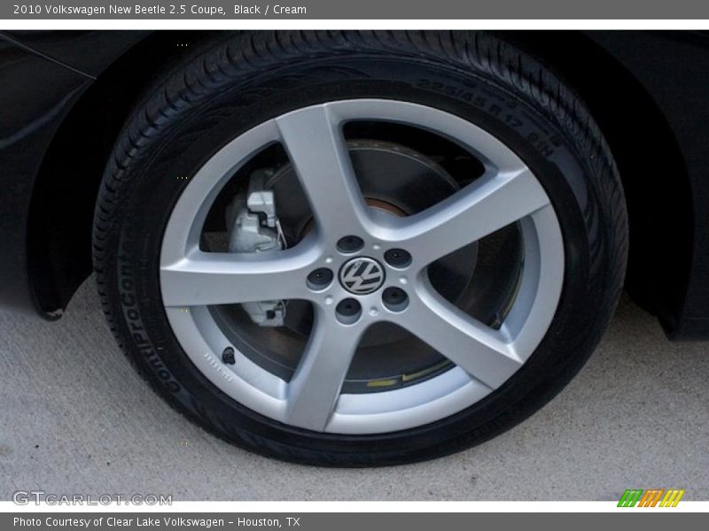 Black / Cream 2010 Volkswagen New Beetle 2.5 Coupe