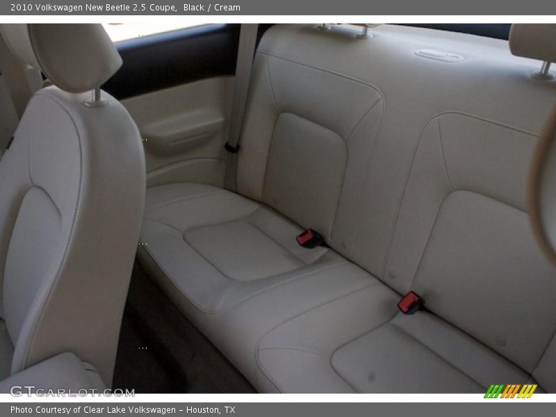 Black / Cream 2010 Volkswagen New Beetle 2.5 Coupe