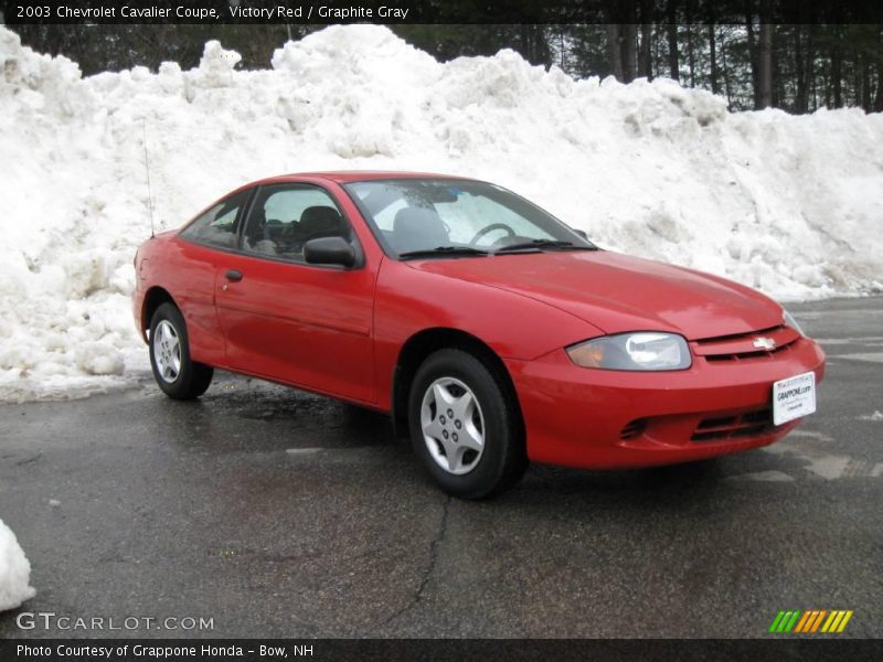 Victory Red / Graphite Gray 2003 Chevrolet Cavalier Coupe
