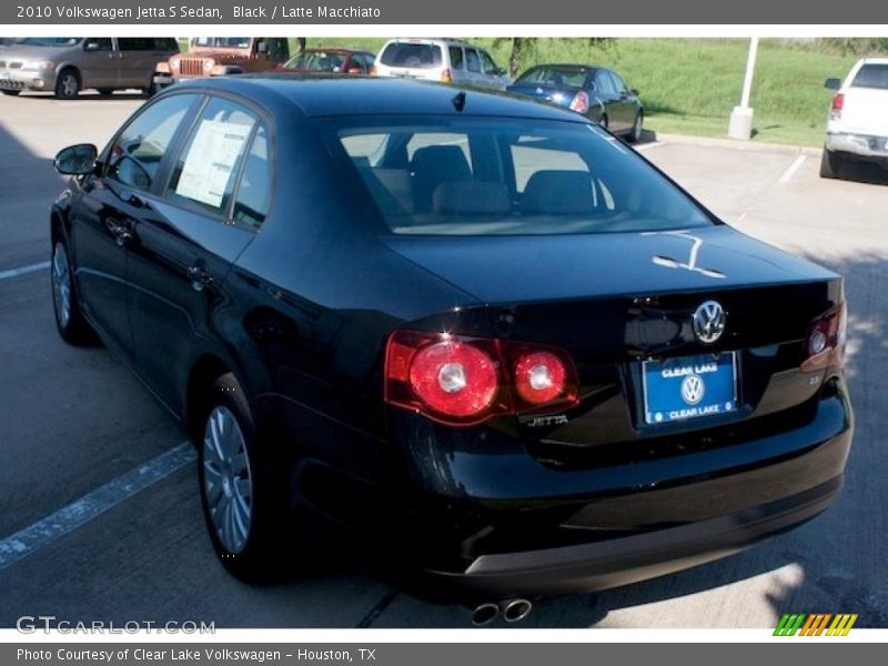 Black / Latte Macchiato 2010 Volkswagen Jetta S Sedan