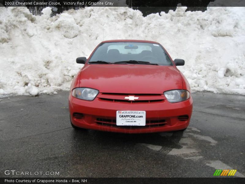 Victory Red / Graphite Gray 2003 Chevrolet Cavalier Coupe