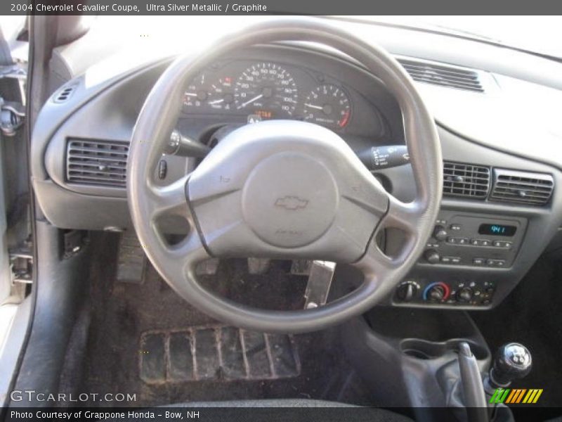 Ultra Silver Metallic / Graphite 2004 Chevrolet Cavalier Coupe