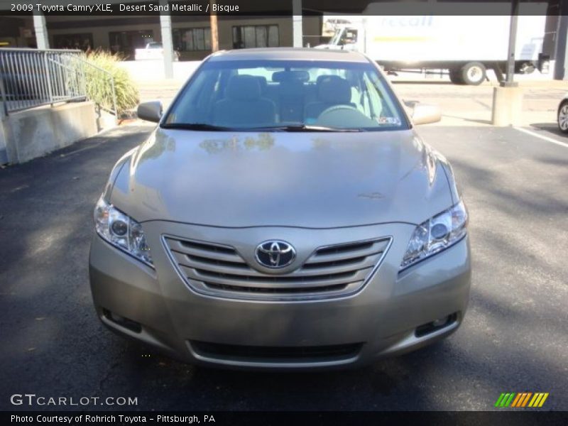 Desert Sand Metallic / Bisque 2009 Toyota Camry XLE