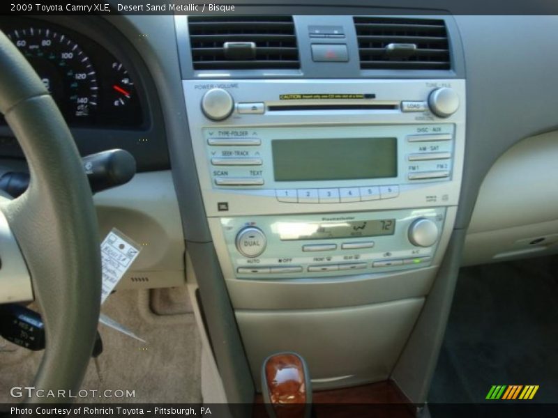 Desert Sand Metallic / Bisque 2009 Toyota Camry XLE