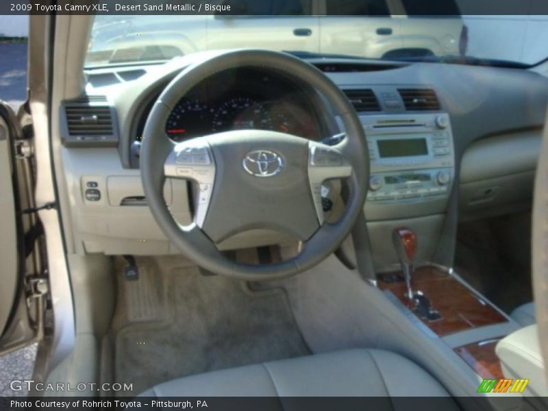 Desert Sand Metallic / Bisque 2009 Toyota Camry XLE