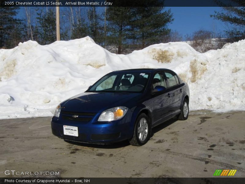 Arrival Blue Metallic / Gray 2005 Chevrolet Cobalt LS Sedan