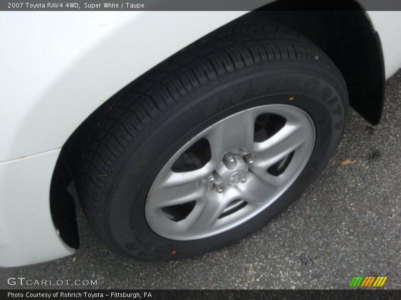 Super White / Taupe 2007 Toyota RAV4 4WD