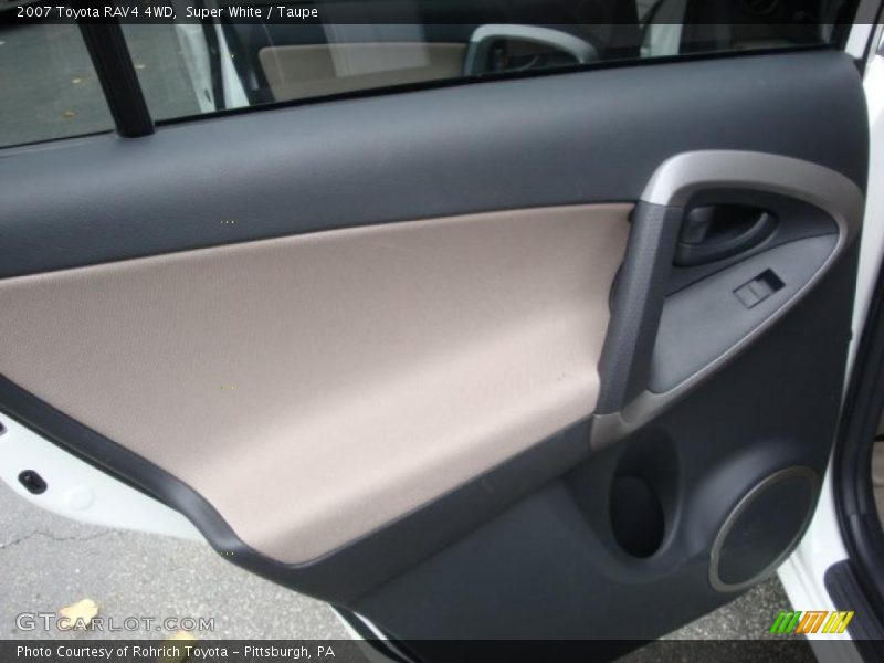 Super White / Taupe 2007 Toyota RAV4 4WD