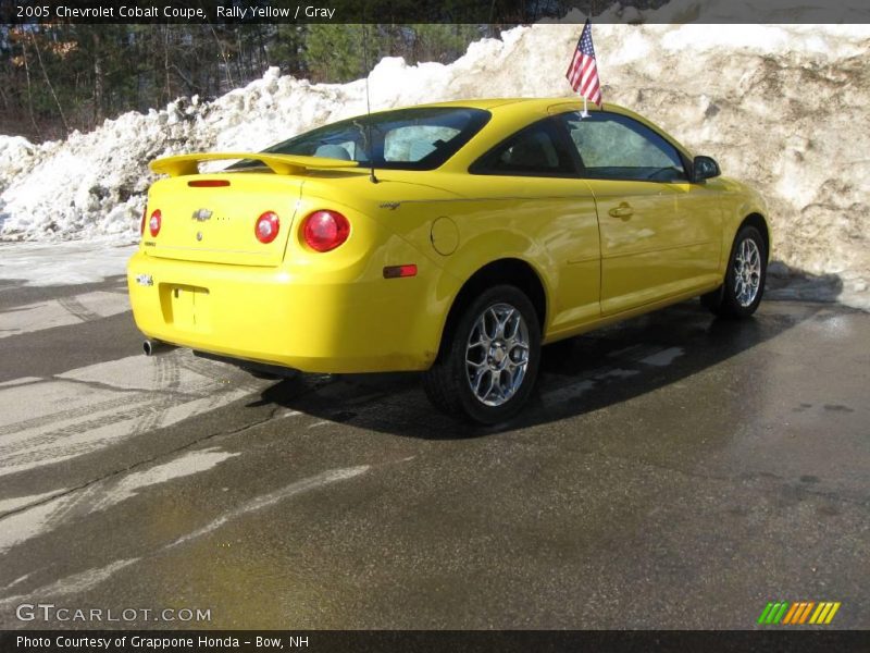 Rally Yellow / Gray 2005 Chevrolet Cobalt Coupe