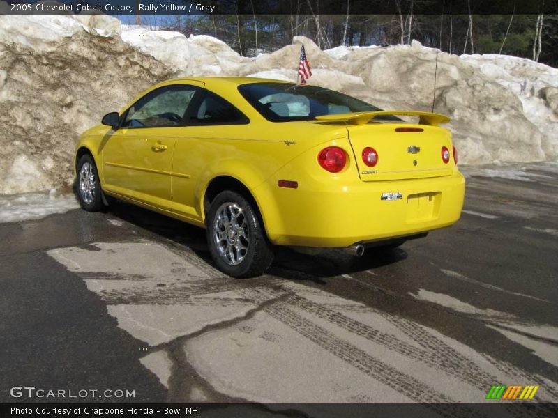 Rally Yellow / Gray 2005 Chevrolet Cobalt Coupe