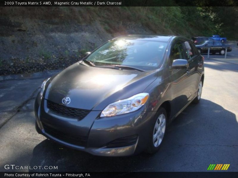 Magnetic Gray Metallic / Dark Charcoal 2009 Toyota Matrix S AWD