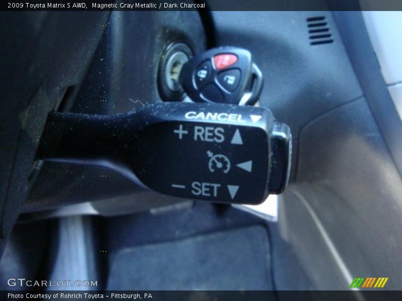 Magnetic Gray Metallic / Dark Charcoal 2009 Toyota Matrix S AWD