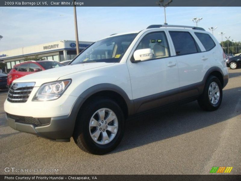 Clear White / Beige 2009 Kia Borrego LX V6
