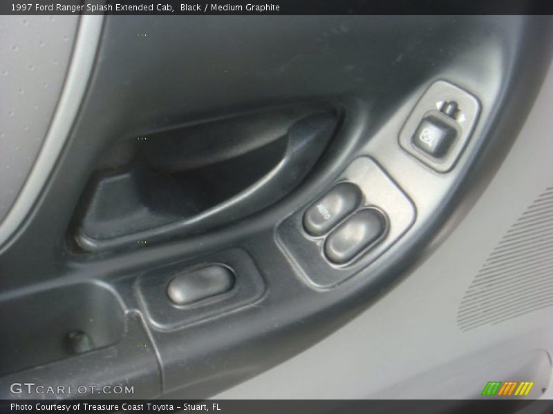 Black / Medium Graphite 1997 Ford Ranger Splash Extended Cab