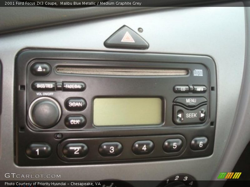 Malibu Blue Metallic / Medium Graphite Grey 2001 Ford Focus ZX3 Coupe