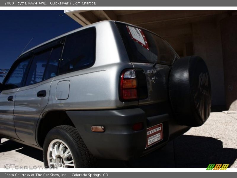 Quicksilver / Light Charcoal 2000 Toyota RAV4 4WD