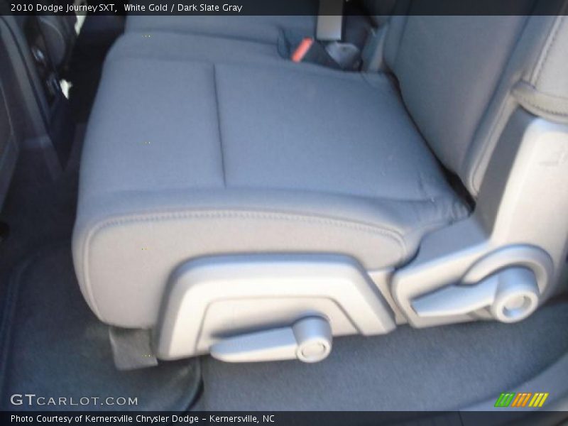 White Gold / Dark Slate Gray 2010 Dodge Journey SXT