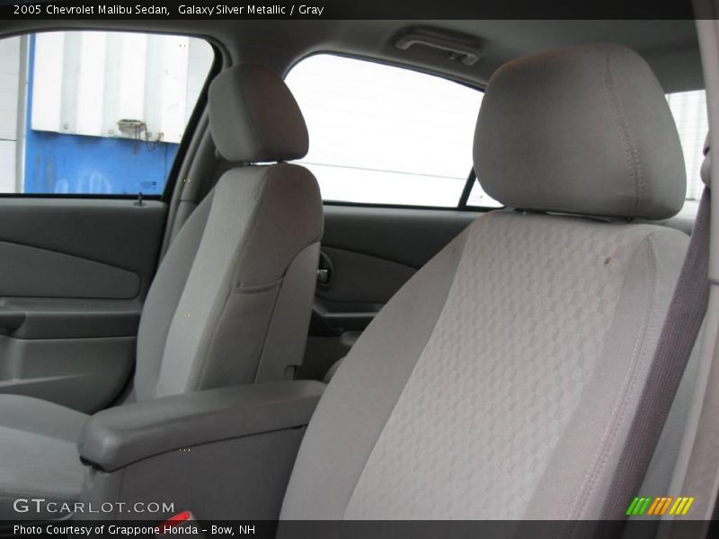 Galaxy Silver Metallic / Gray 2005 Chevrolet Malibu Sedan