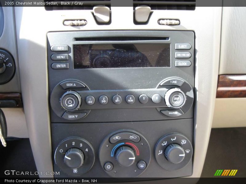 Black / Gray 2005 Chevrolet Malibu Sedan