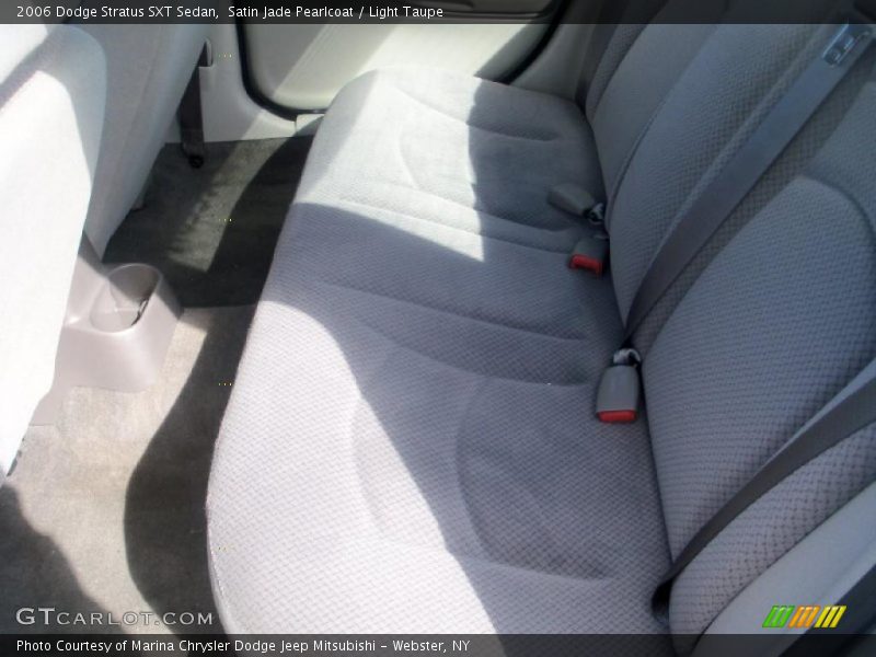 Satin Jade Pearlcoat / Light Taupe 2006 Dodge Stratus SXT Sedan