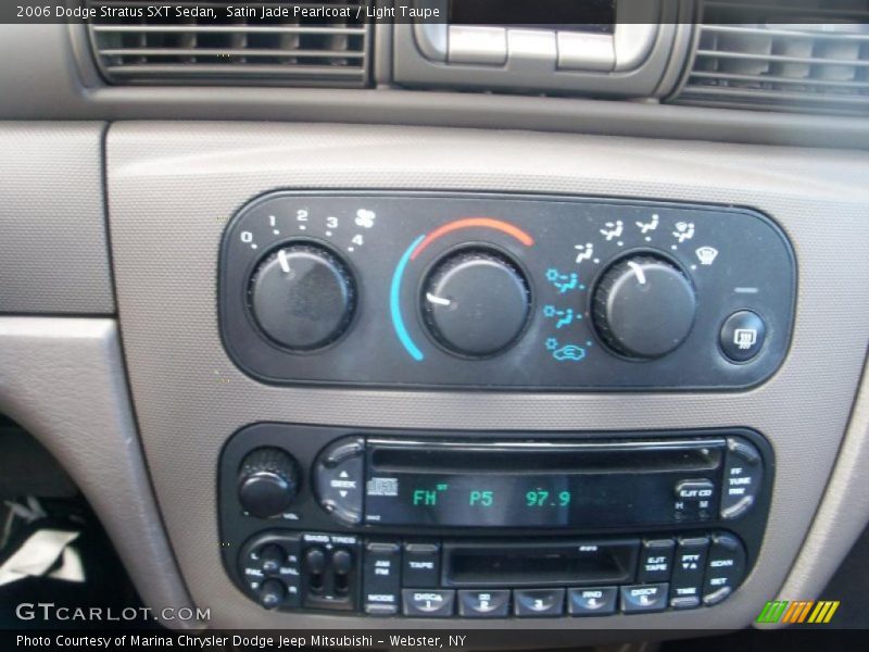 Satin Jade Pearlcoat / Light Taupe 2006 Dodge Stratus SXT Sedan